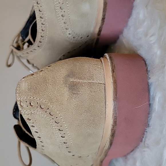 Cole Haan Tan Suede Oxfords - Picture 8 of 12